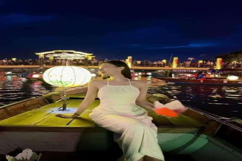 Hoi An : Lantern Boat Trip & Release Lantern - Seeing Hoi An from the water