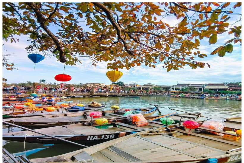 Hoi An : Lantern Boat Trip & Release Lantern - Is $7 per person good value?