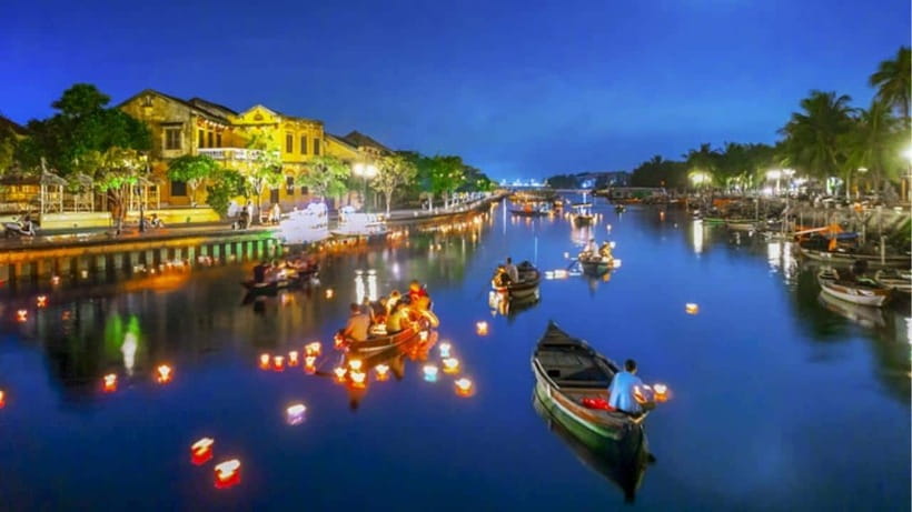 Hoi An: River Lantern Boat Experience with Free 5G eSIM - Herbal tea and the useful eSIM extra