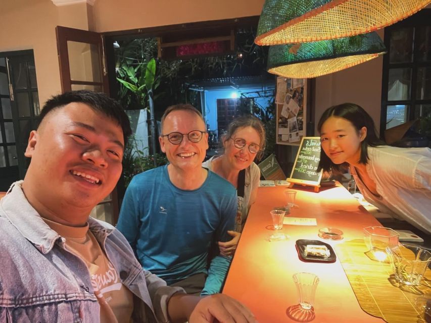 Hoi An Vegan Food Tour - Lantern backstreets and historic houses