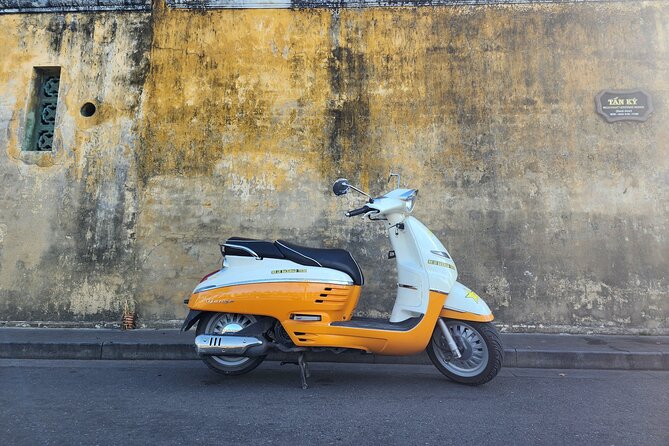 Hoi An Vespa Tours: Hoi An Highlights and Hidden Gems - Starting in Hoi An Ancient Town