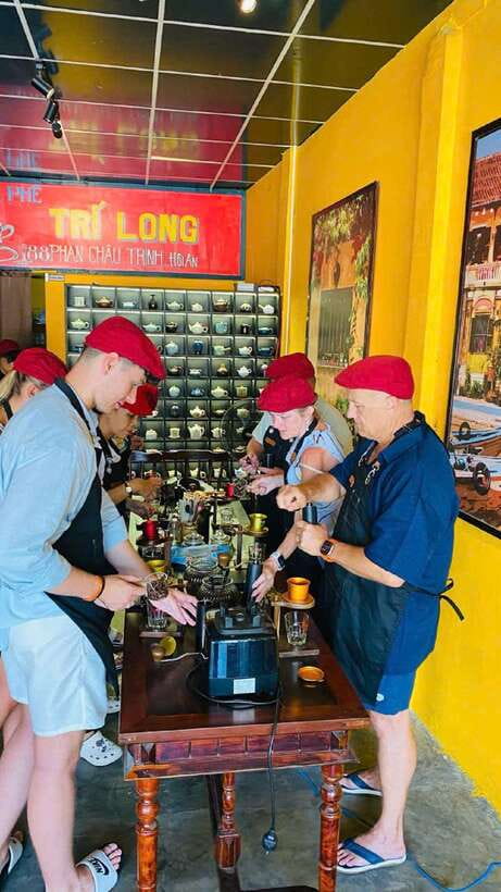 Hoi An: Vietnamese Coffee Making Workshop at Local Roastery - The opening coffee lesson takes about 15 minutes