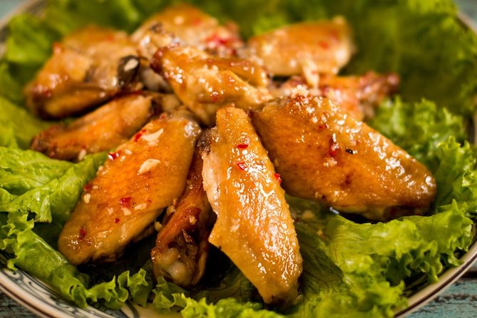Home Cooking Class: Market, Garden and cooking 4 dishes - A short turn as a Vietnamese farmer