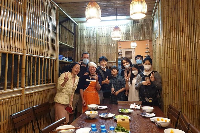 [HOT] Hanoi Old Quarter Walking Street Food - Small Group Tour - Who should book this food walk?