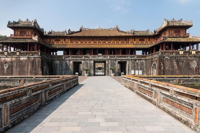 Hue City and The Citadel via Hai Van Pass Daily Small Group Tour - Hai Van Pass: the journey begins with a view