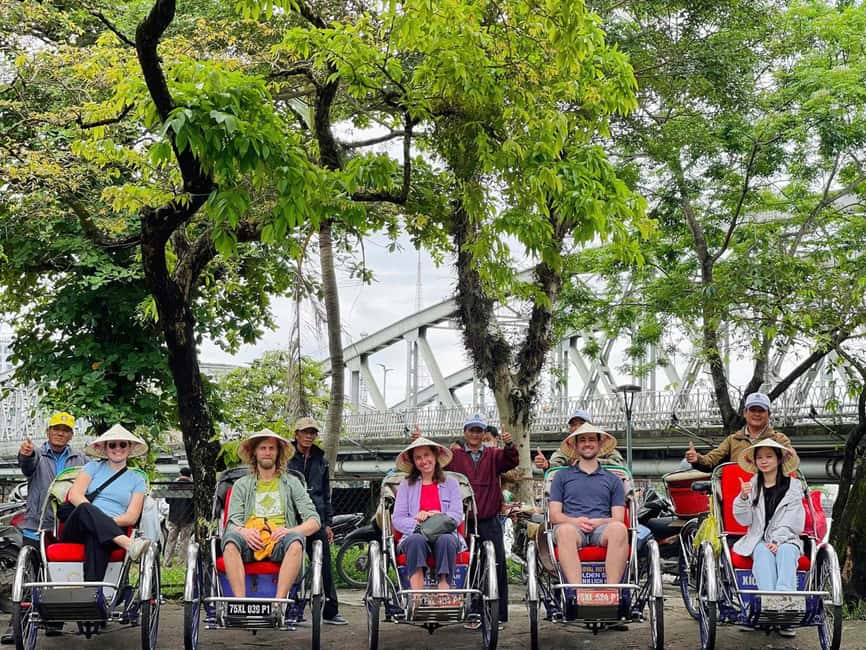 Hue City: Cyclo, Market Tour & Cooking Class at Madam Thu - Three Hue dishes, three different techniques