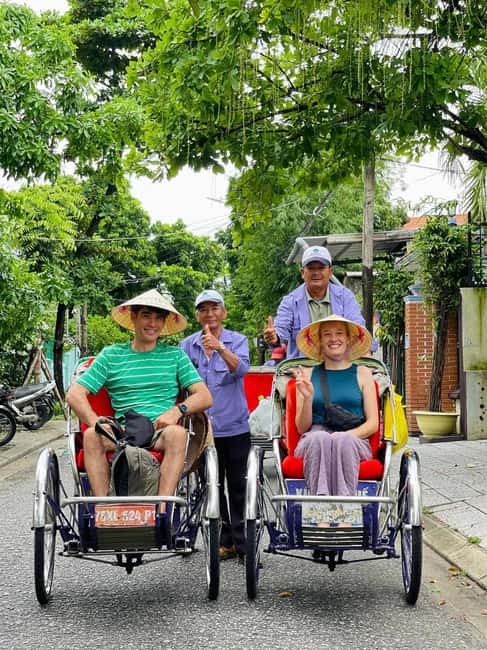 Hue City: Cyclo, Market Tour & Cooking Class at Madam Thu - Dong Ba Market: the lesson starts with ingredients