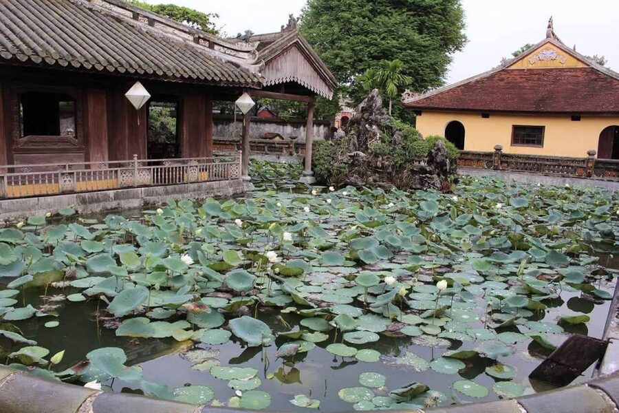 Hue Customizable Tour with Imperial Citadel & Forbidden City - Restored palaces, gardens, and royal leisure