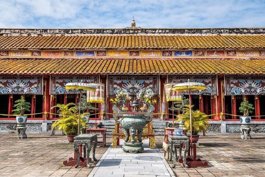 Hue Customizable Tour with Imperial Citadel & Forbidden City - The private car option opens up Hue’s royal countryside