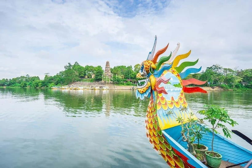 Hue: Dragon Boat, Perfume River, Pagoda & Royal Tomb Tour - At a glance: the details that matter