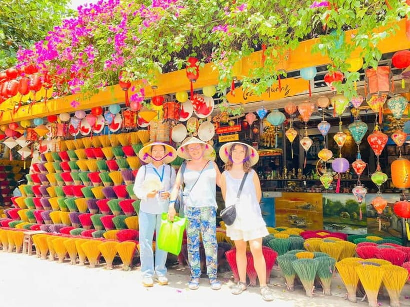 Hue: Hue Royal Tombs Tour Visit 3 Best Tombs & Pagoda - Tu Duc Tomb: gardens, lakes, and royal retreat
