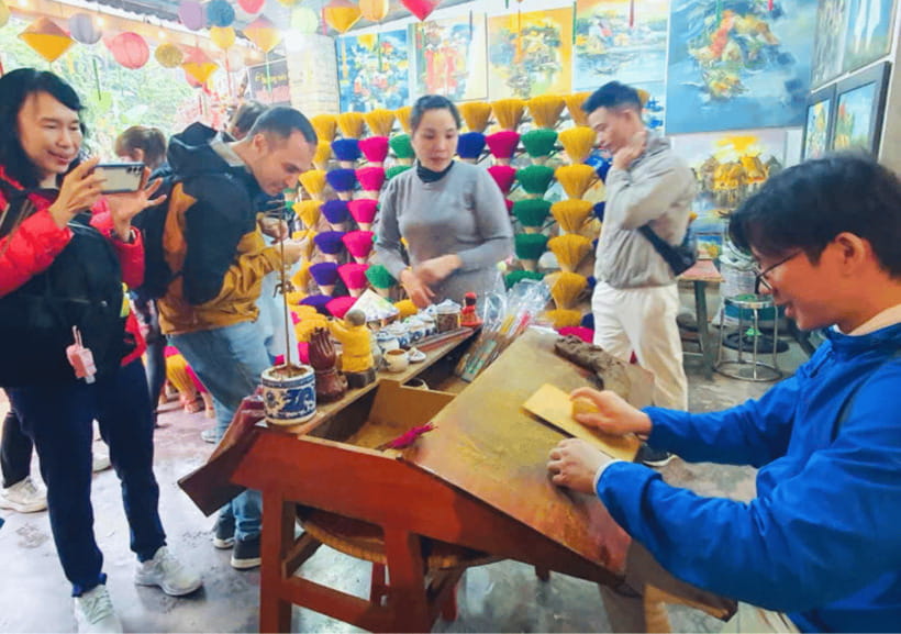 Hue Imperial Citadel, Tombs, Perfume River Boat Tour & Van - Hue food and a welcome herbal foot bath