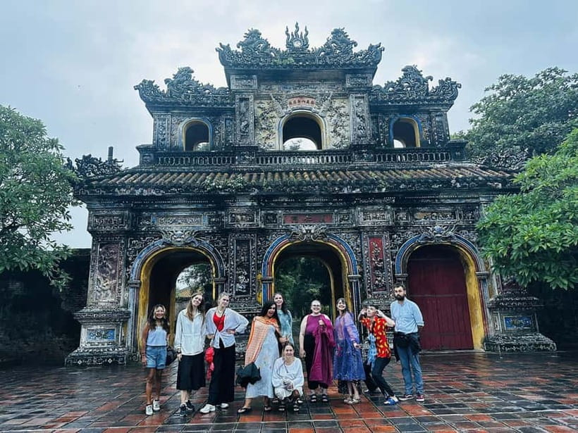 Hue Imperial City and Forbidden City Walking Private Tour - The Mieu, Nine Dynastic Urns, and Hien Lam Pavilion
