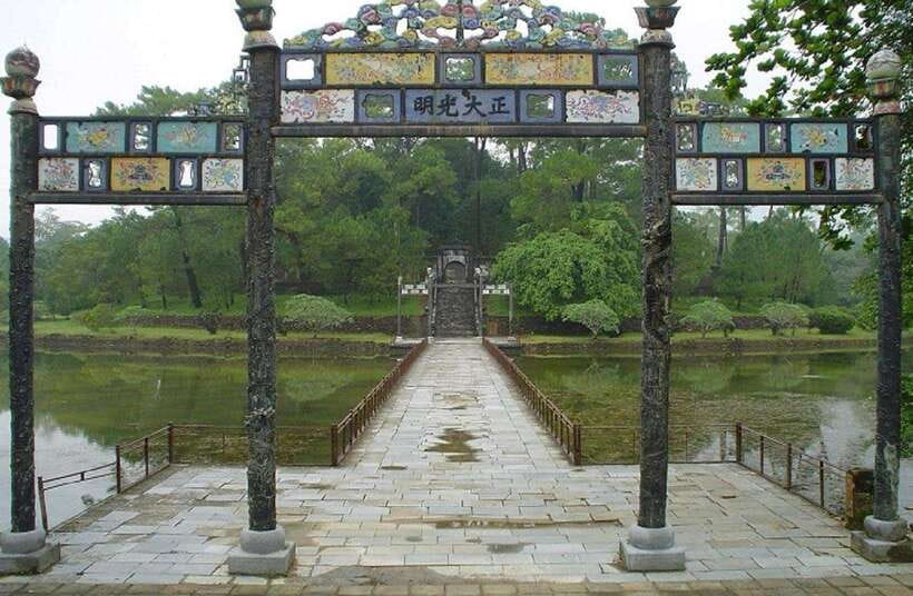 Hue Royal Tombs Tour: Visit Best Pagodas & Mausoleums - Why Hue’s tombs deserve a full day