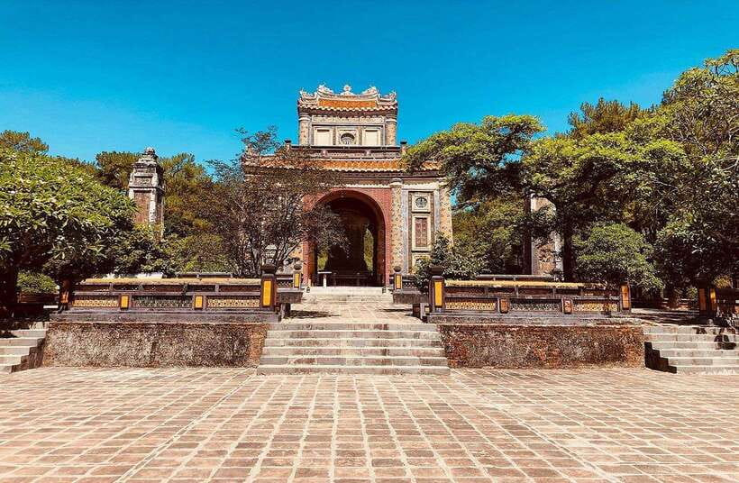 Hue Royal Tombs Tour: Visit Best Pagodas & Mausoleums - Tu Hieu Pagoda and Hue’s living Buddhist tradition