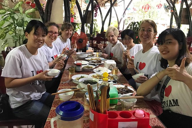 Hue Street Food Tour At Night By Scooter - Why a night scooter is a smart way to eat in Hue