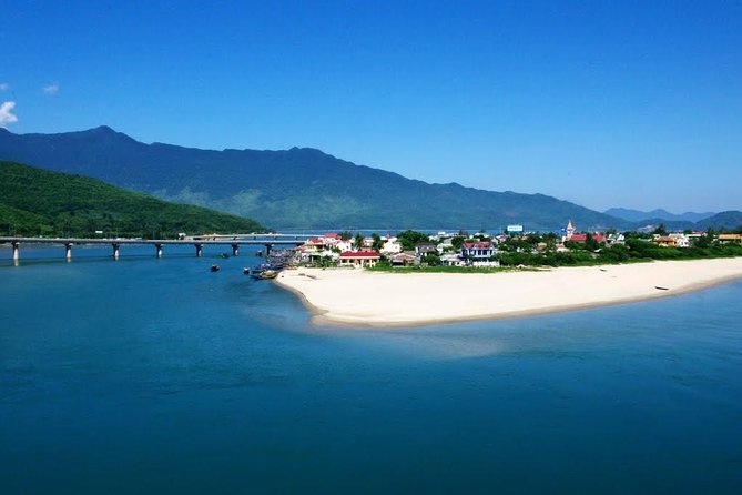 Hue to Dn/Hoi An: Hai Van Pass, beaches & Mt Monkey or vice versa - Lang Co Beach: a calm first pause