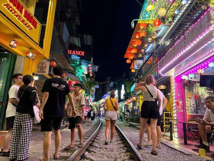 Incense + Hat Villages/ Temple of Literature, Hoa Lo Prison - Who should book this Hanoi tour?