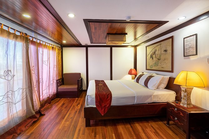 Indochina Sails Halong Bay - A comfortable way to see Ha Long Bay