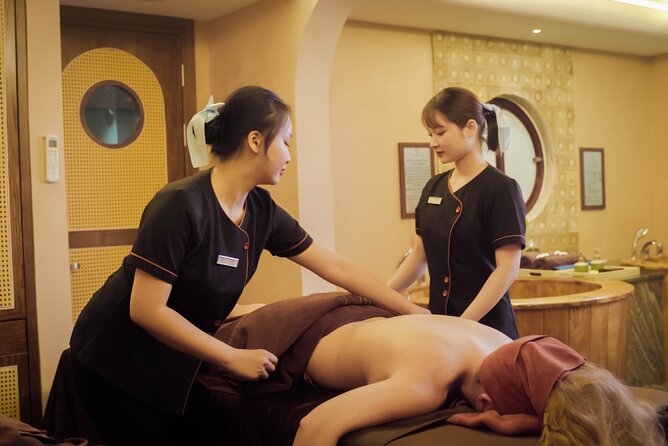 L’essence Relaxation Package for Lady: 240’ - A 60-minute luxury facial for mature skin