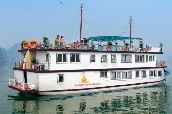 Lan Ha bay Boutique Cruise 2D/1N Tour: Kayaking & swimming at pristine places - Boarding at Cai Beo Harbor around noon