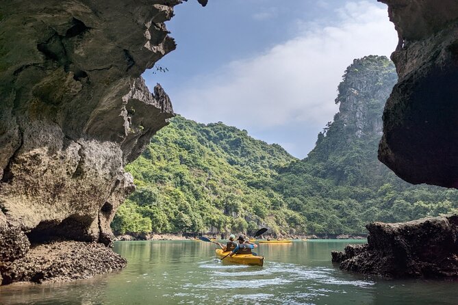 Lan Ha Bay Day Tour from Hanoi & Cat Ba Town - Serenity Boutique - Why Lan Ha Bay makes a good day cruise