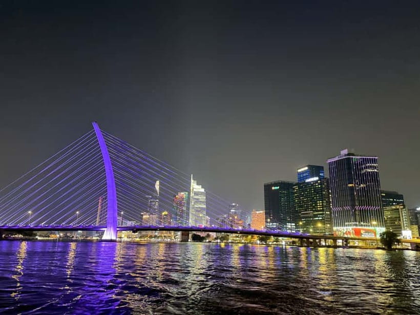 Lively Saigon River Sightseeing Cruise + Guided Walking Tour - A Short Walk Before the River