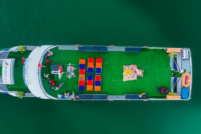 LUXURY Halong Bay Cruise 5 Stars Full Day Tour with Buffet Lunch - Sung Sot Cave and its steep stairway