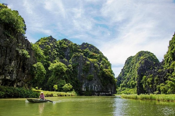 Luxury Hoa Lu - Tam Coc - Mua Cave 1 Day Tour - By Limousine & Small Group - Why this Ninh Binh day trip works