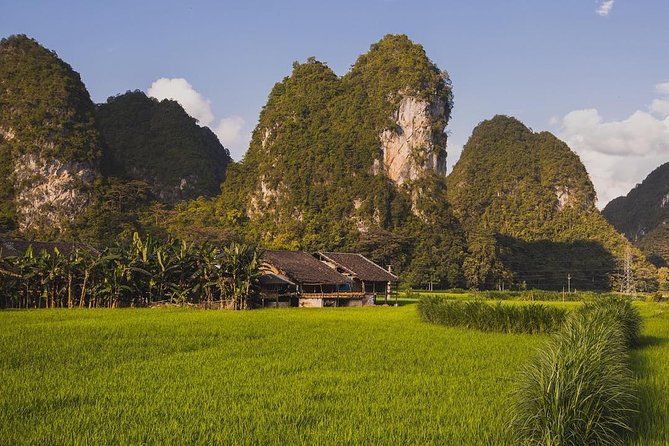 Majesty Of Untouched Northern Vietnam Tour 6 Days - Sunrise roads through the Dong Van Karst Plateau