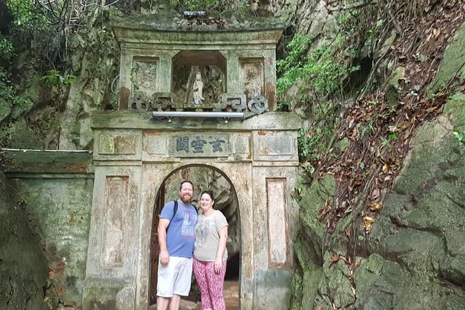 MARBLE MOUNTAIN-AM PHU Cave & HOI AN -Colourful Lantern Boat Ride - Hoi An Night Market and the lantern hour