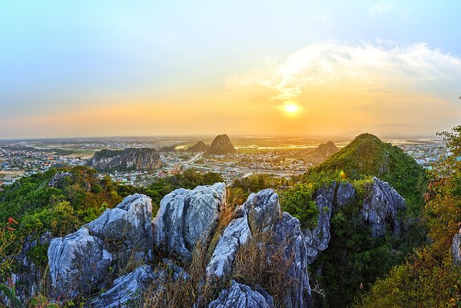 Marble Mountains - Hoi An Ancient Town Afternoon Tours FROM DANANG(15H30-21H) - The marble workshop stop needs a clear warning