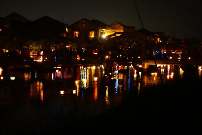 Marble Mountains - Hoi An Ancient Town Afternoon Tours FROM DANANG(15H30-21H) - Hoi An after dark, lanterns and crowds