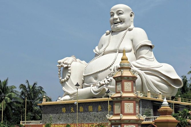 Mekong Delta Small Group Full Day Tour - A riverside lunch with regional dishes