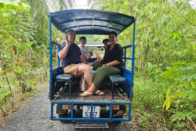 Mekong River Relaxing Sail boat cruise to Coconut Canals (1.5HRS) - Sailing the coconut canals near Nhơn Thạnh