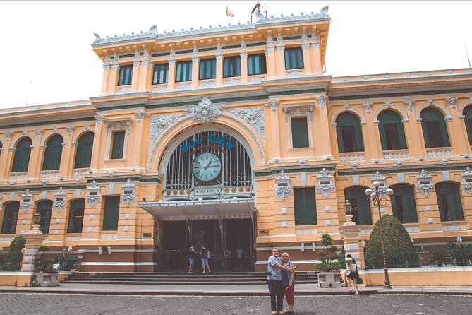 Michelin-rated Food Tour With Female Riders: A Culinary Adventure - Markets, landmarks, and city stories