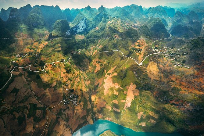 Motorcycle Dirt Bike 2 Days Off The Beaten Track + Privater Room - Day two: Ma Pi Leng Pass and the Nho Que River
