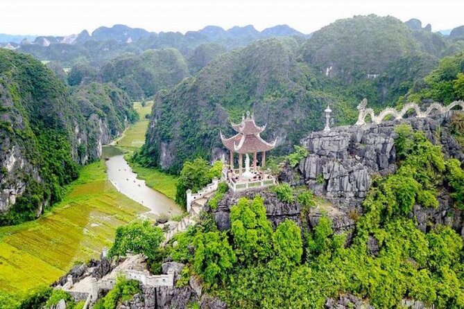 Mua Caves - Trang An - Hoa Lu Day Tours - Mua Caves: begin with the scenic stop