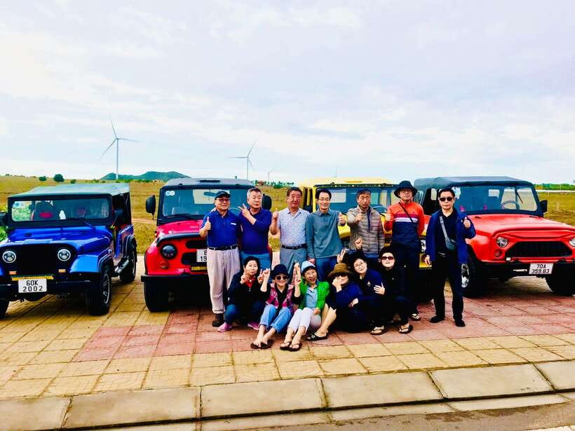 Mui Ne Group tour: Sunrise or Sunset Sand Dunes By Jeep - Red Sand Dunes and optional sandboarding