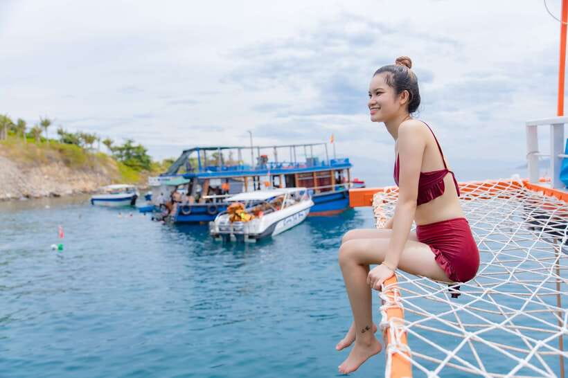 Nha Trang: Best Seller of Luxury Nha Trang Island Discovery - Snorkeling and coral at the Caribe area