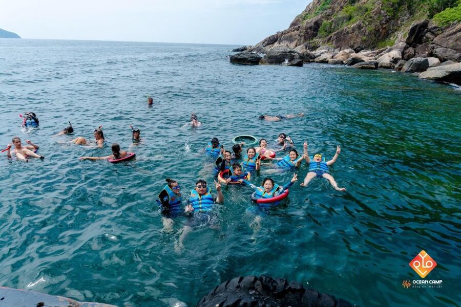 Nha Trang: Coral Reef Snorkeling and Floating Bar Party - Food, drinks, and what the $30 covers