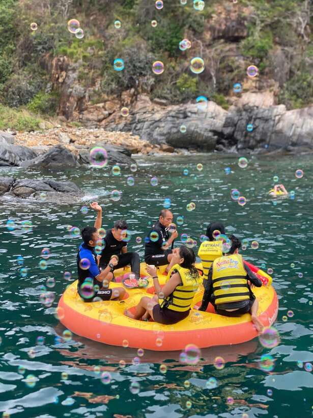 Nha Trang: Hopping Tour, Snorkeling, Boat Party, & BBQ Lunch - The 75-minute reef stop