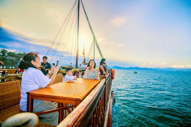 Nha Trang Sunset Cocktails and Dinner Cruise - The five-course dinner and main-course choices