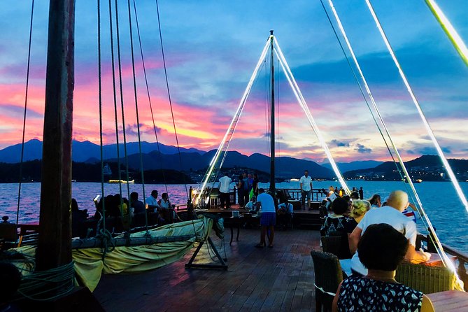 Nha Trang Sunset Cocktails and Dinner Cruise - Who will enjoy this cruise most