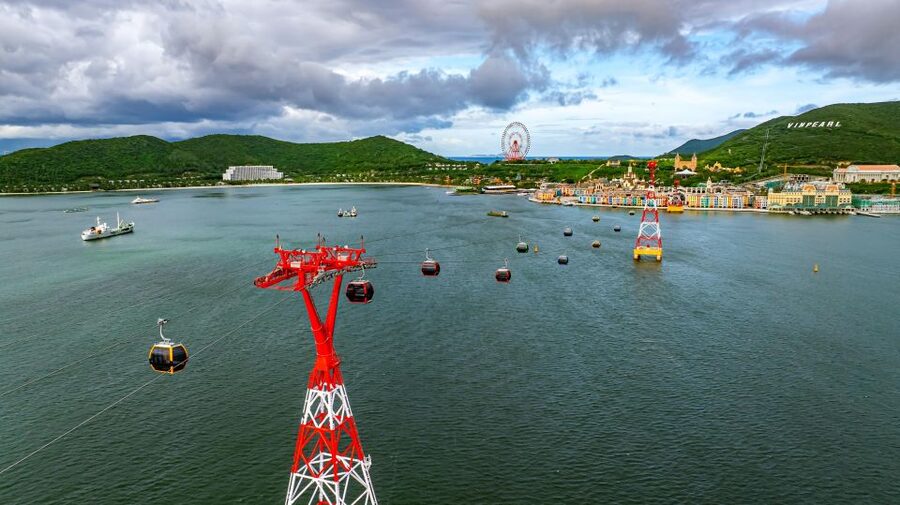 Nha Trang: VinWonders Entry Ticket with Optional Cable Car - Roller coasters and themed zones