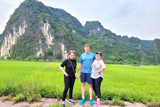 Ninh Binh 1 Day Tour(Tam Coc - Mua Cave - Bich Dong) - Small-group format, guide, and transport