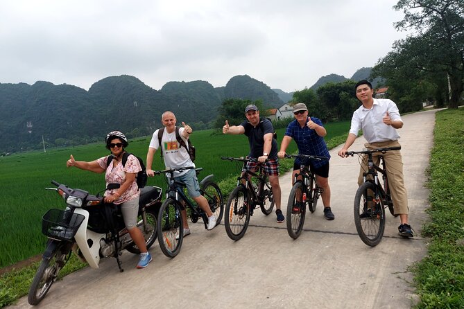 Ninh Binh 2 Days 1 Night with 4 Star Resort and Spa (Group 8) - Dinner and the 4-star overnight stay
