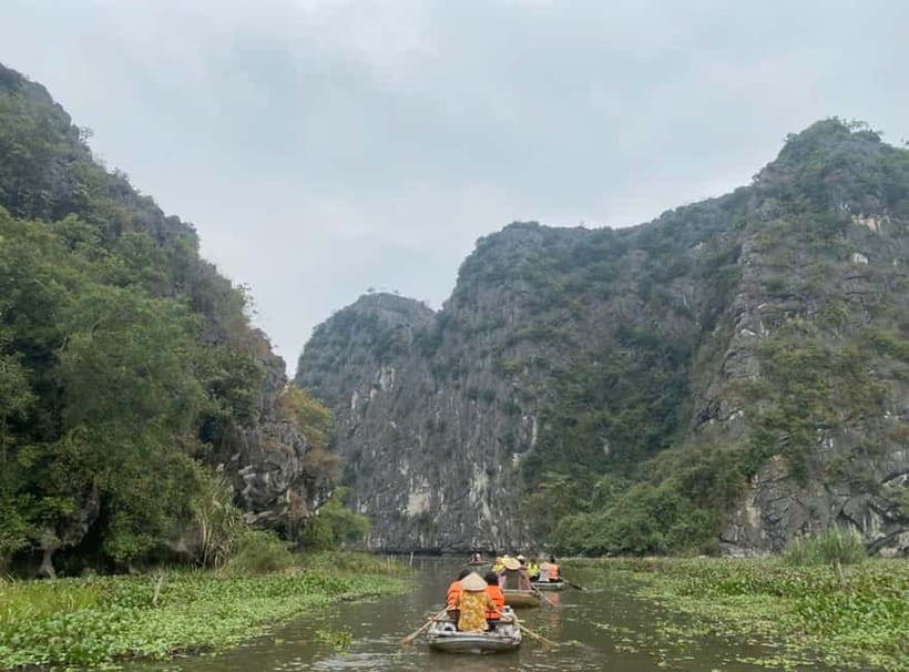 Ninh Binh Cycling Tour: Tam Coc Boat, Mua Cave & Rural Life - Mua Cave and the nearly 500-step climb
