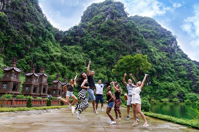 Ninh Binh Daily Tour: Hoa Lu- Am Tien Cave - Tam Coc- Bike - Bich Dong pagoda - Cycling through villages and rice fields