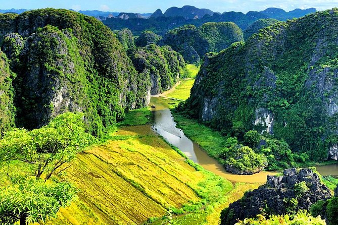Ninh Binh Full-Day to Hoa Lu Tam Coc & Mua Cave Via Boat & Bike - Should you book it?